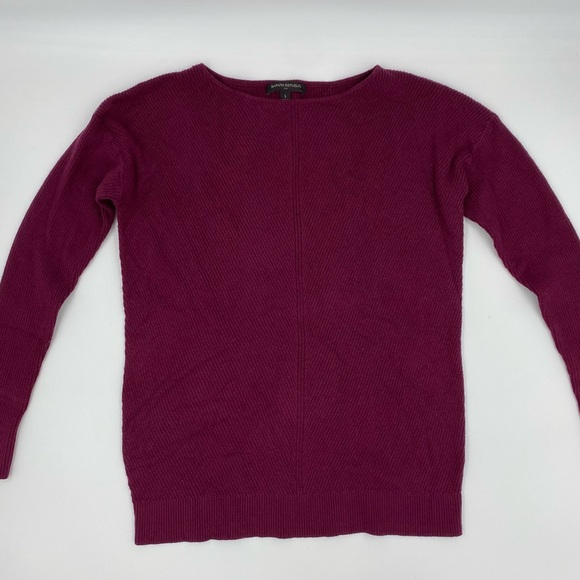 Banana Republic Sweaters - Banana Republic Factory Burgundy Sweater